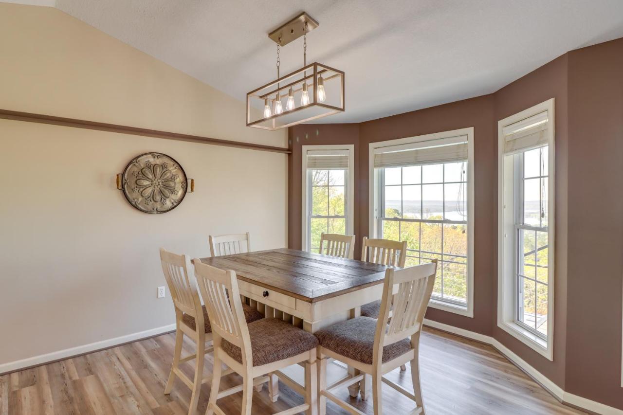 Charming Edgemont Home With Deck And Lake Views! Fairfield Bay Buitenkant foto